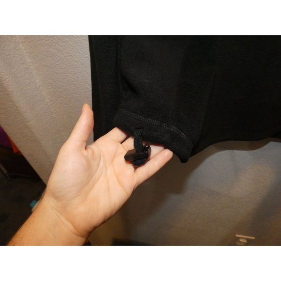 Women's Black Fleece Pullover, Small, Embroidered Logo - Picture 5 of 6